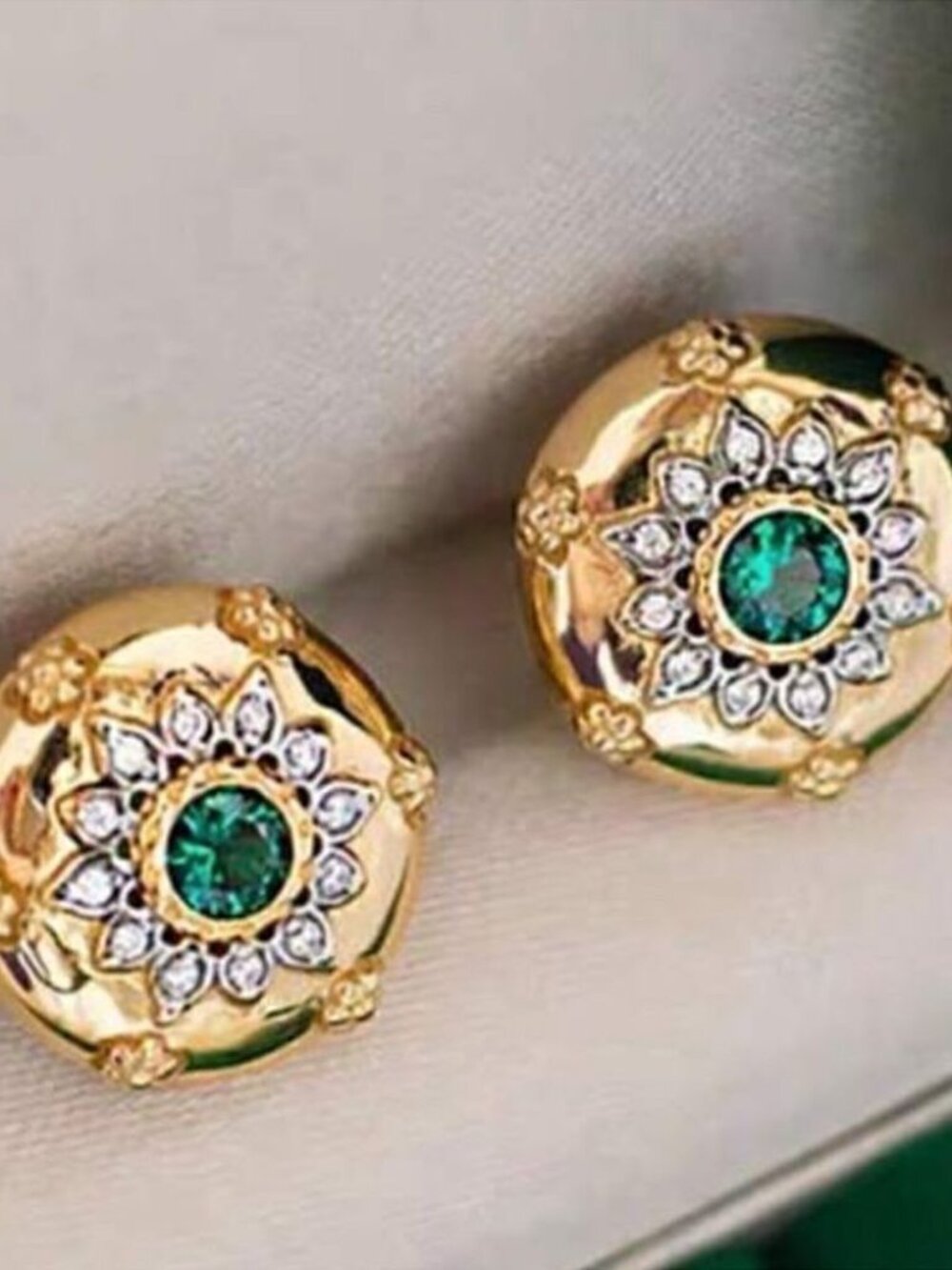VintagestyleearringsM234